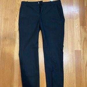 Black/grey Zara slacks in size 2! Mid rise